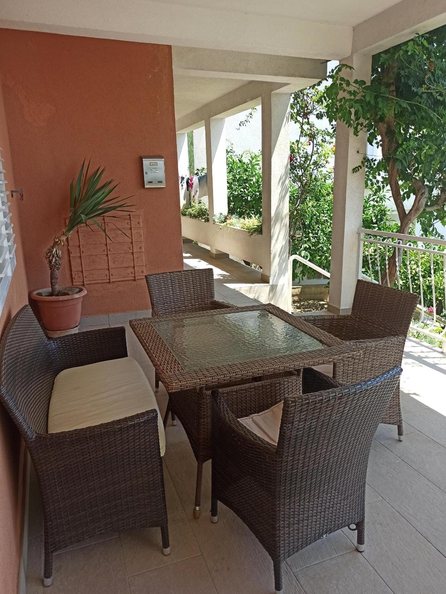Apartments By The Sea Podgora, Makarska - 2593 Exterior photo